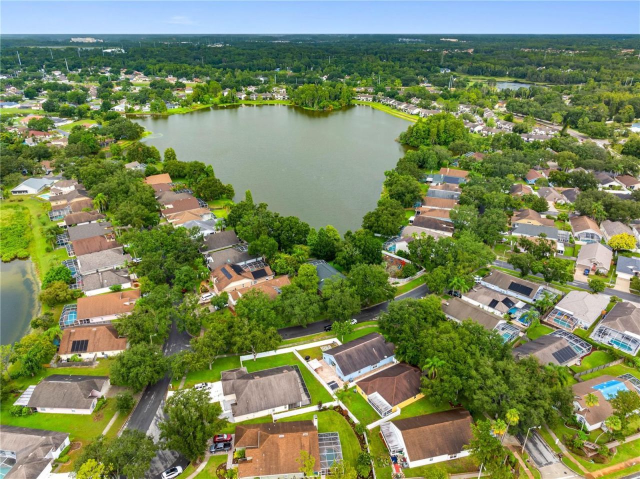 3306 Pin Oak Lane , Tampa, FL 33618 Photo
