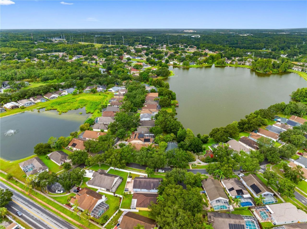 3306 Pin Oak Lane , Tampa, FL 33618 Photo