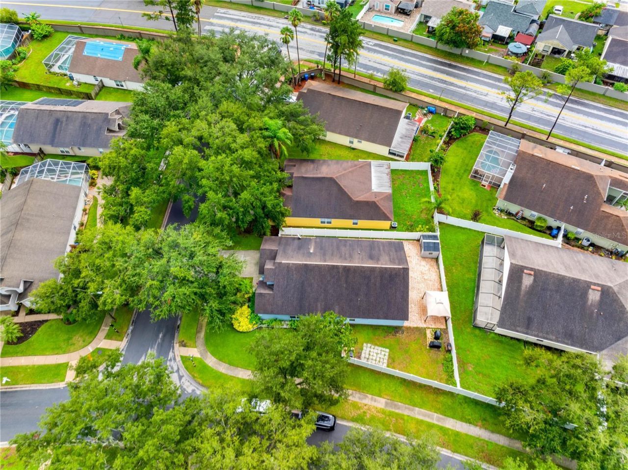 3306 Pin Oak Lane , Tampa, FL 33618 Photo