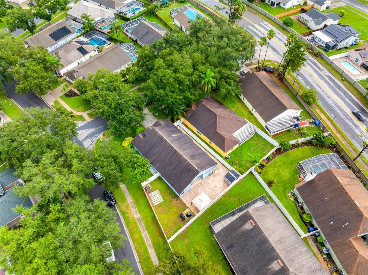 3306 Pin Oak Lane , Tampa, FL 33618 Photo