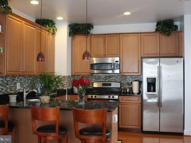 2483 TERRA COTTA CIRCLE, HERNDON, VA 20171