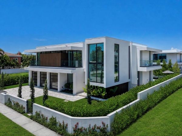 1099 NE 4th Ave , Boca Raton, FL 33432