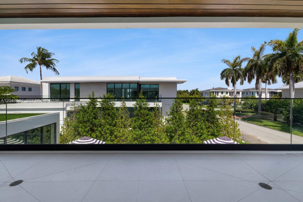 1099 NE 4th Ave , Boca Raton, FL 33432 Photo