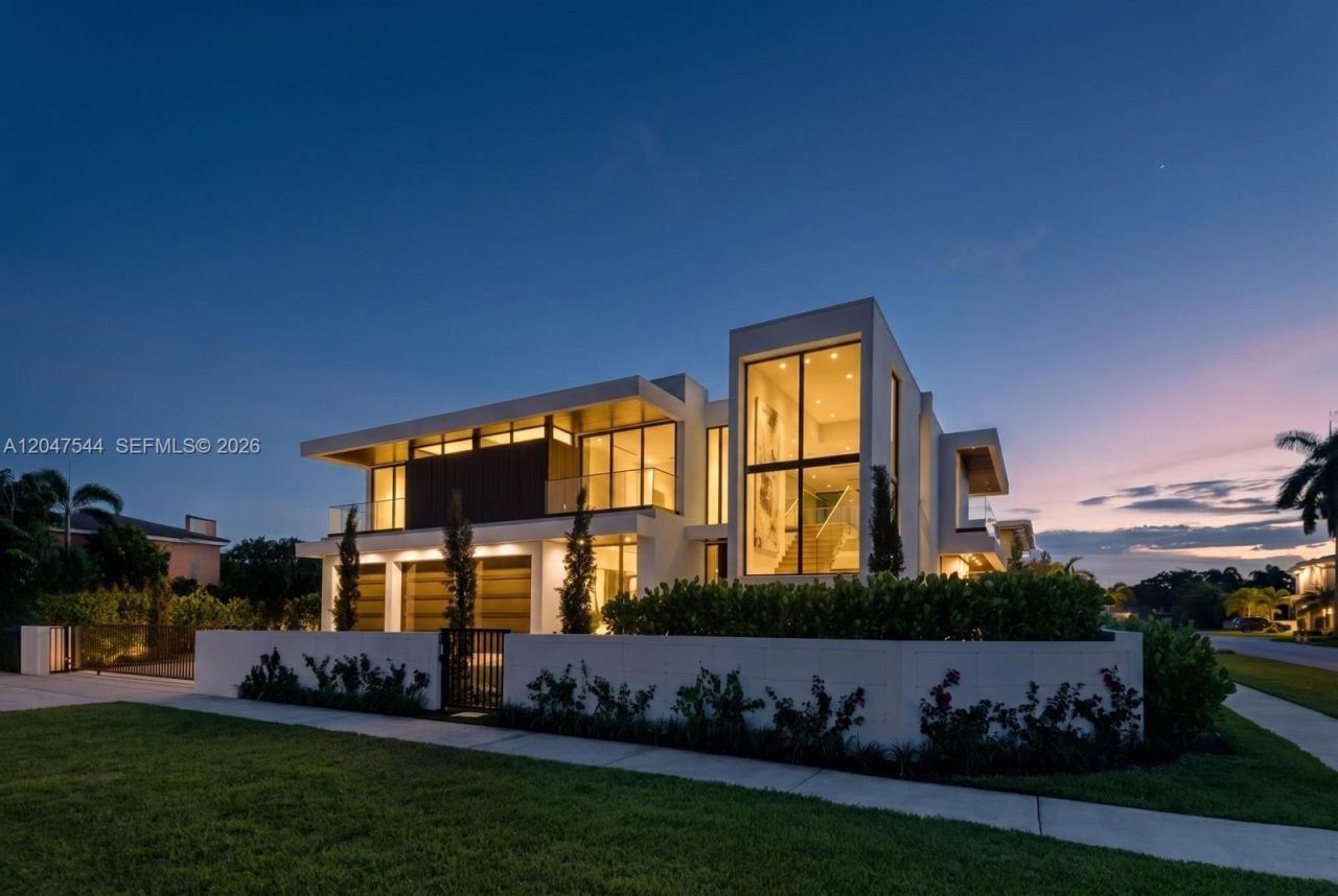1099 NE 4th Ave , Boca Raton, FL 33432 Photo