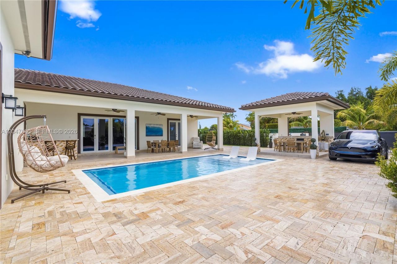 3000 SW 103rd Ave , Miami, FL 33165 Photo
