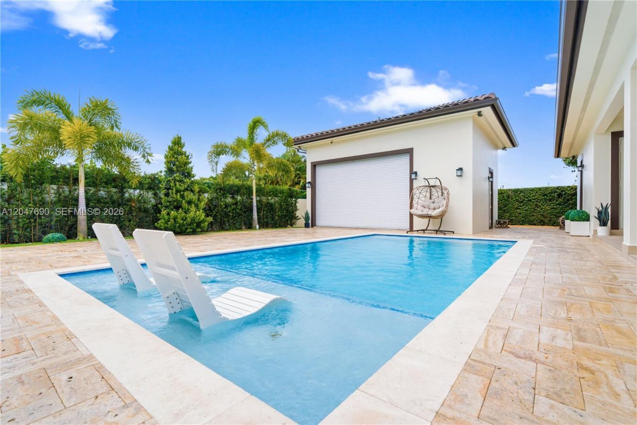 3000 SW 103rd Ave , Miami, FL 33165 Photo