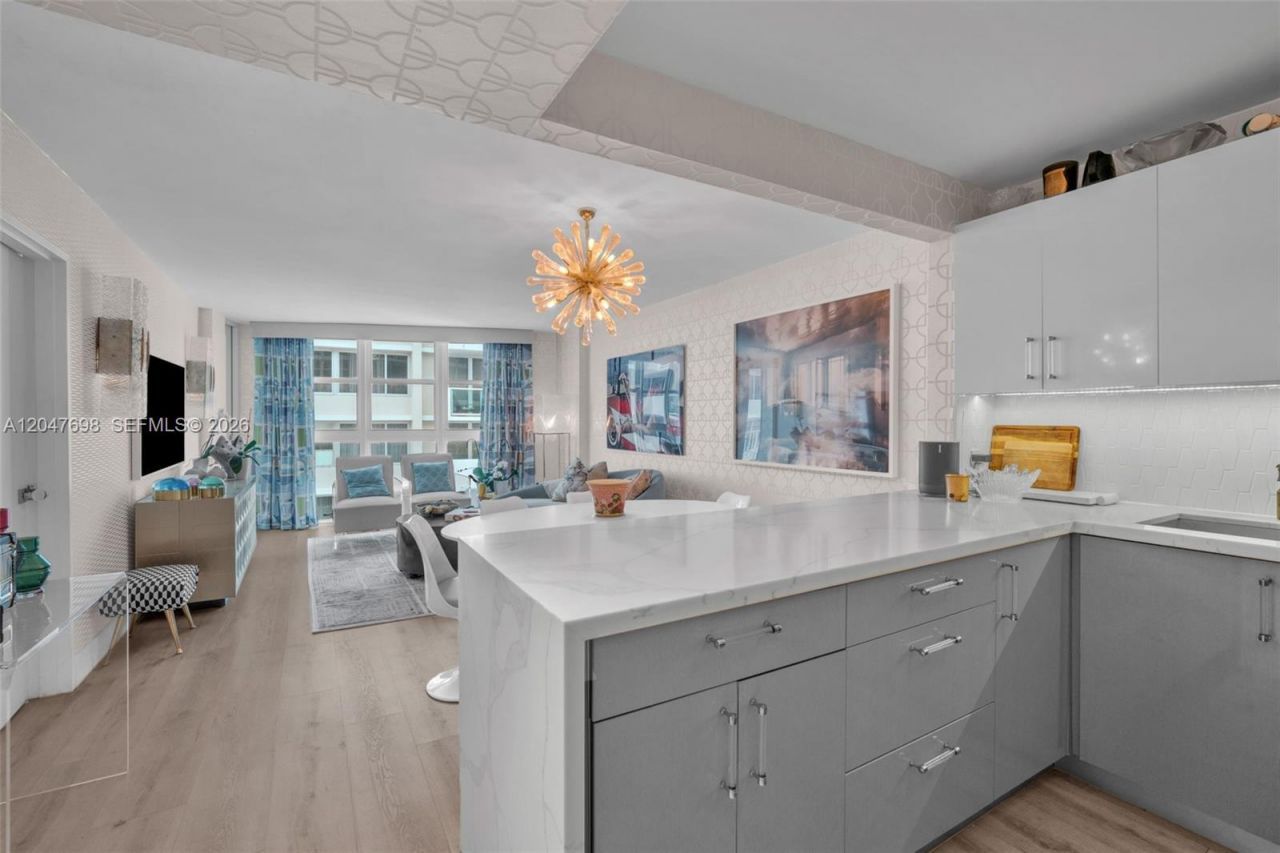 1228 West Ave , Unit 1213, Miami Beach, FL 33139 Photo