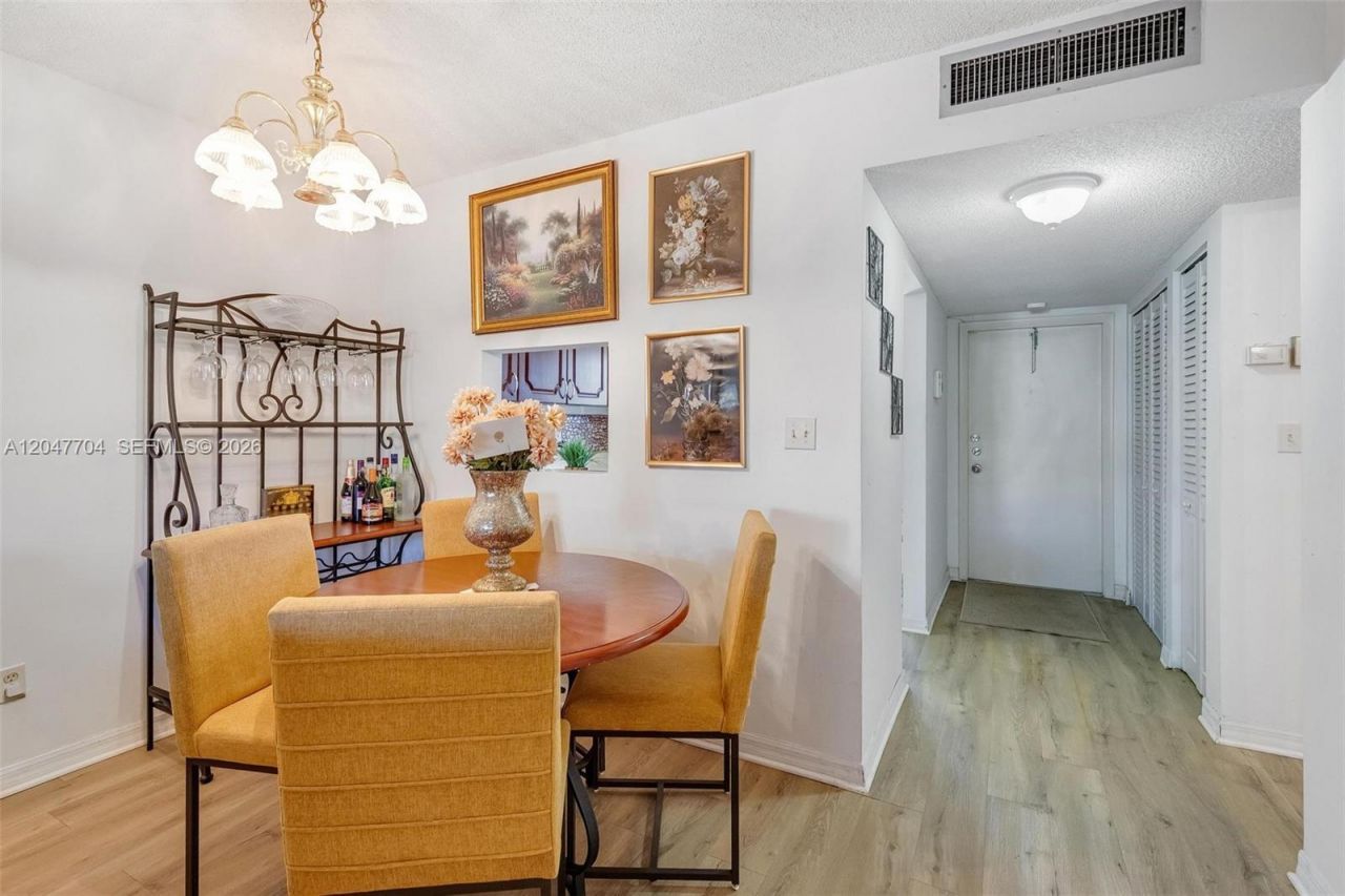 6000 NW 64th Ave , Unit 110, Tamarac, FL 33319 Photo