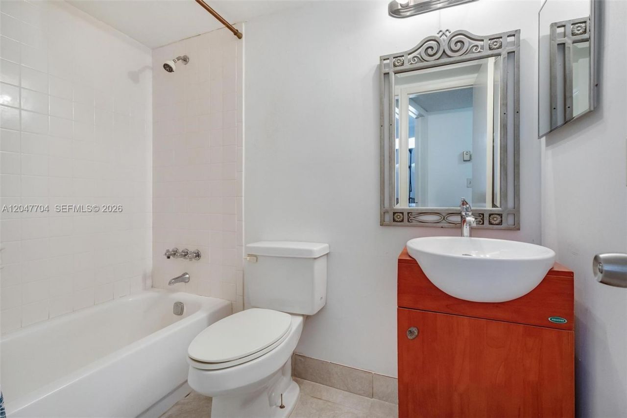 6000 NW 64th Ave , Unit 110, Tamarac, FL 33319 Photo