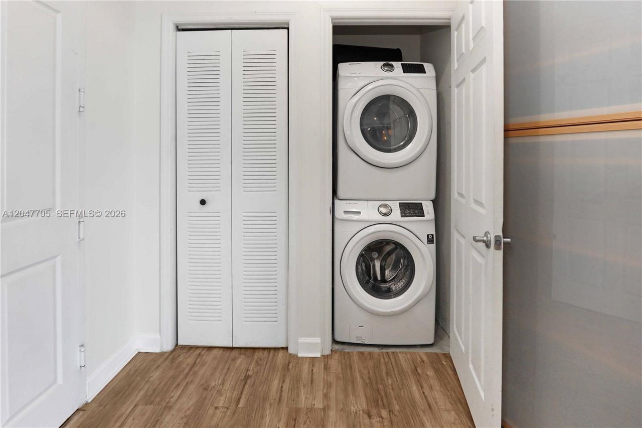 2100 Van Buren St , Unit 508, Hollywood, FL 33020 Photo