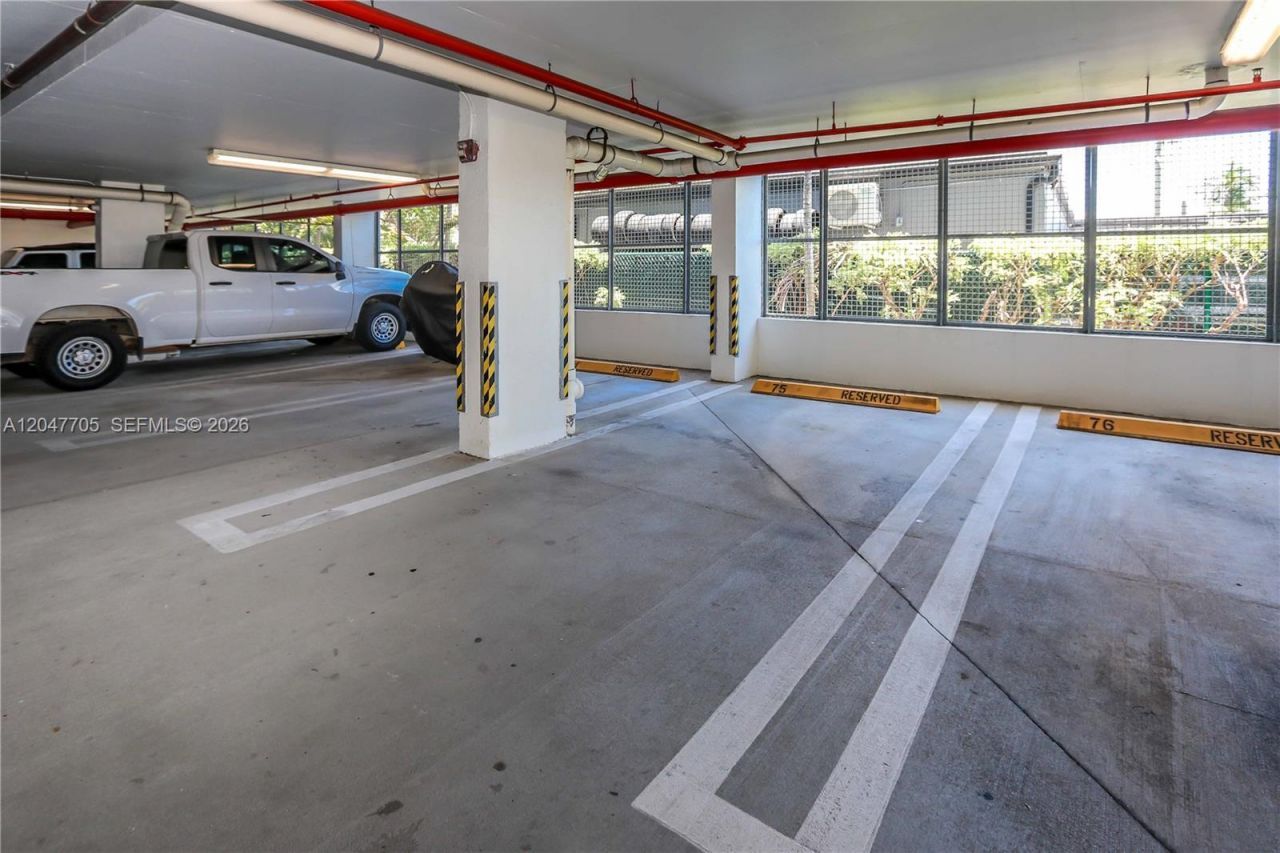 2100 Van Buren St , Unit 508, Hollywood, FL 33020 Photo