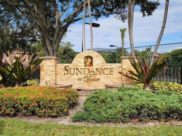 2846 S University Dr , Unit 4308, Davie, FL 33328