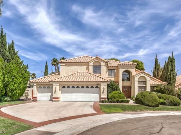 8360 Sugar Bowl Court , Las Vegas, NV 89128