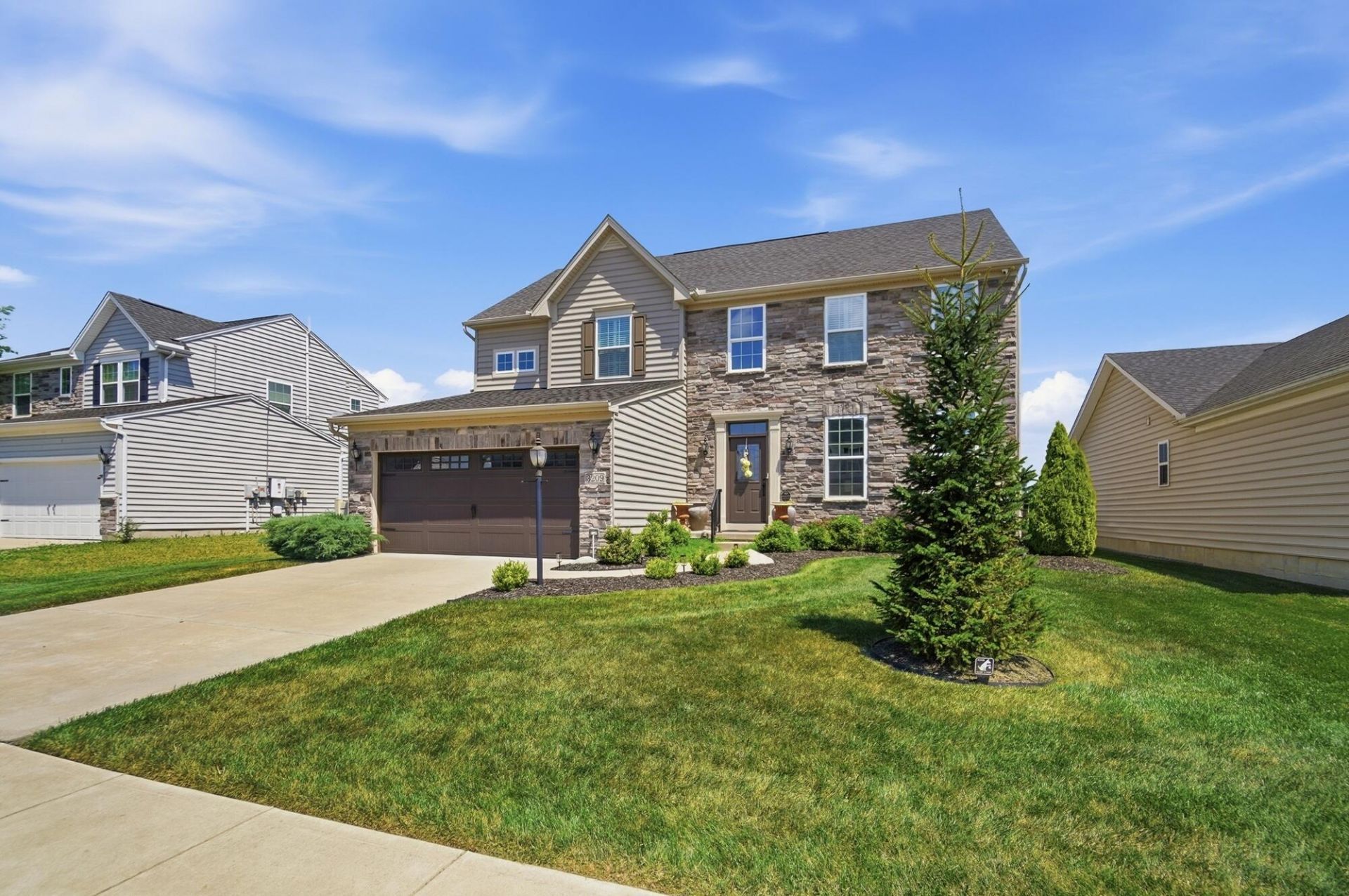 3209 Dry Run Street, Tipp City, OH 45371 Main Photo