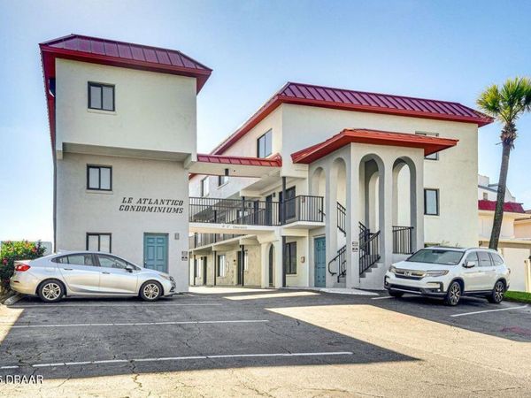 1404 N Atlantic Avenue, Unit 2, Daytona Beach, FL 32118