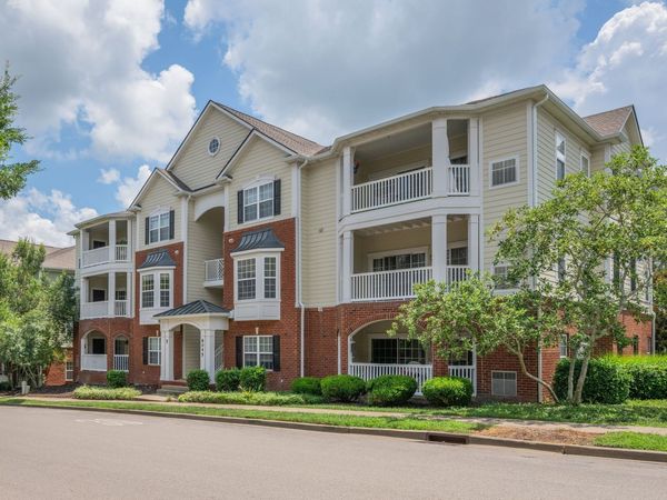 8045 Bienville Dr , Unit Y7, Nashville, TN 37211