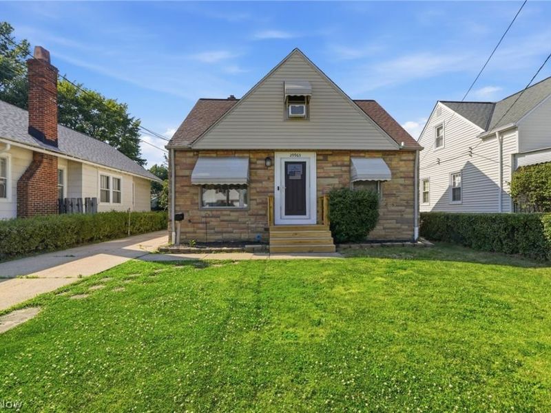 29963 Phillips Avenue, Wickliffe, OH 44092 Photo 1
