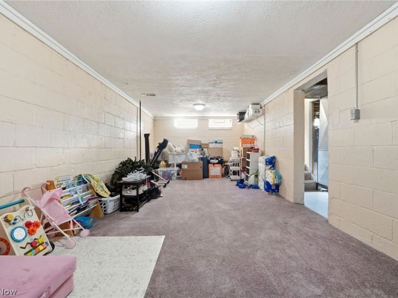 29963 Phillips Avenue, Wickliffe, OH 44092 Photo 18