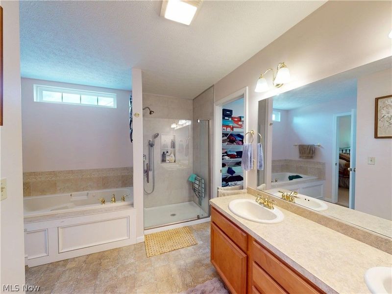56 Wellesly Boulevard, Painesville, OH 44077 Photo 23