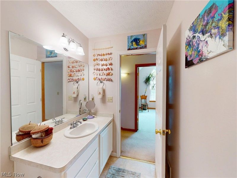 56 Wellesly Boulevard, Painesville, OH 44077 Photo 33