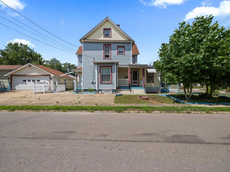 807 1st Street NE, Massillon, OH 44646 Photo 4