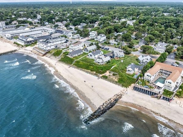 12 Ocean Park E, Unit 12, Dennis, MA 02638