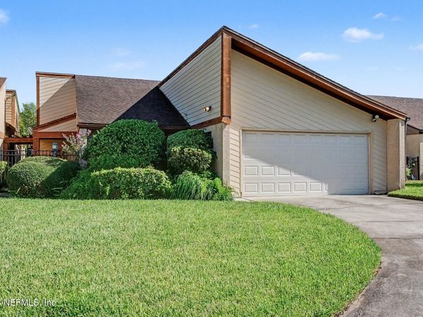 3413 SARAH SPAULDING Court, Jacksonville, FL 32223