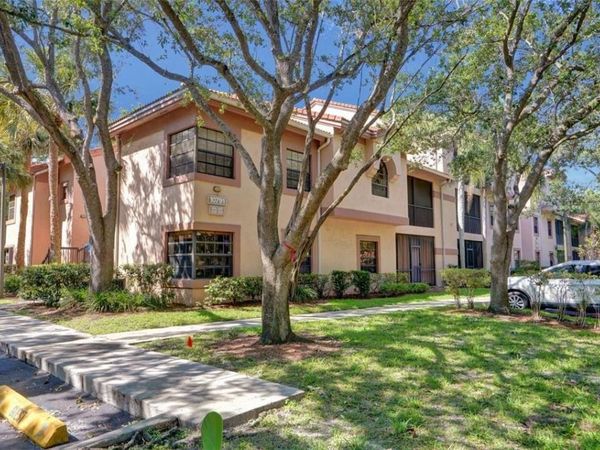 10791 NW 14th Street, Unit 303, Plantation, FL 33322