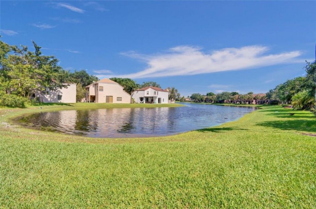 10791 NW 14th Street, Unit 303, Plantation, FL 33322 Photo