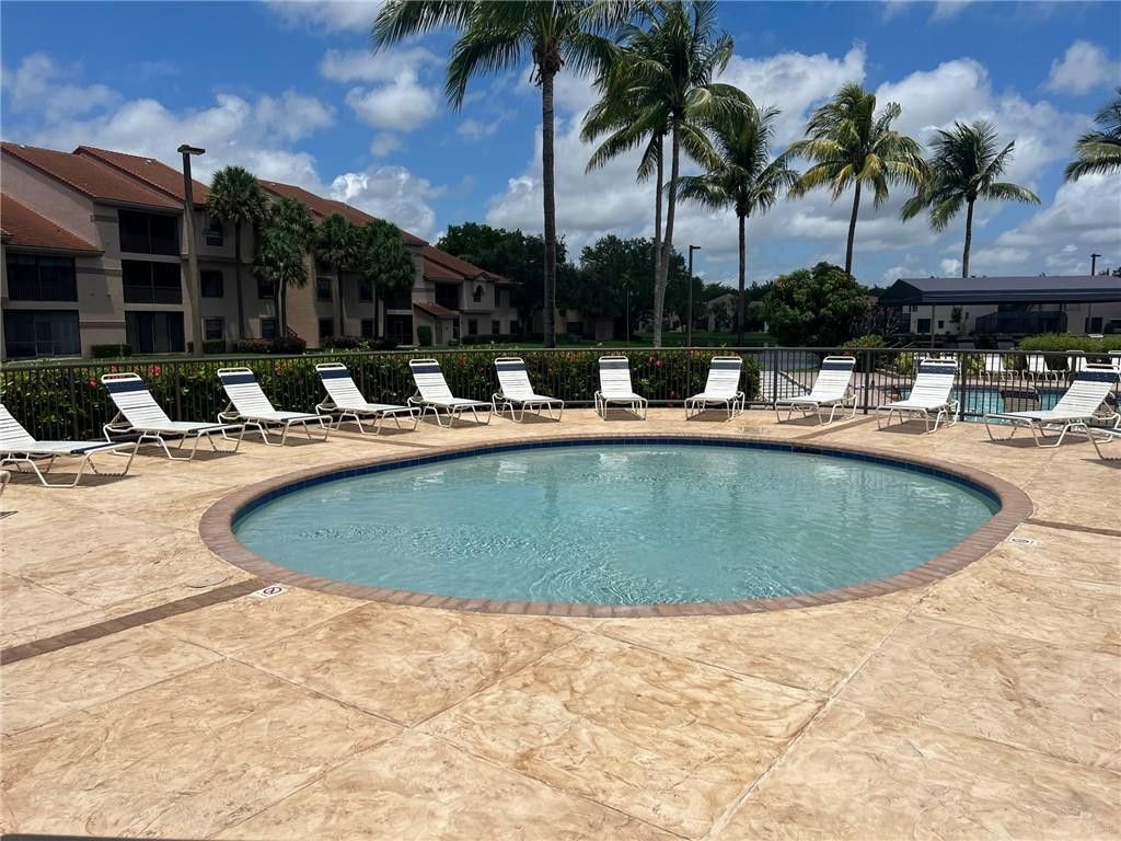 10791 NW 14th Street, Unit 303, Plantation, FL 33322 Photo