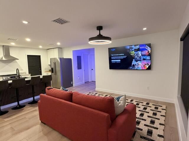 1025 NW 148th Street, Miami, FL 33168 Photo