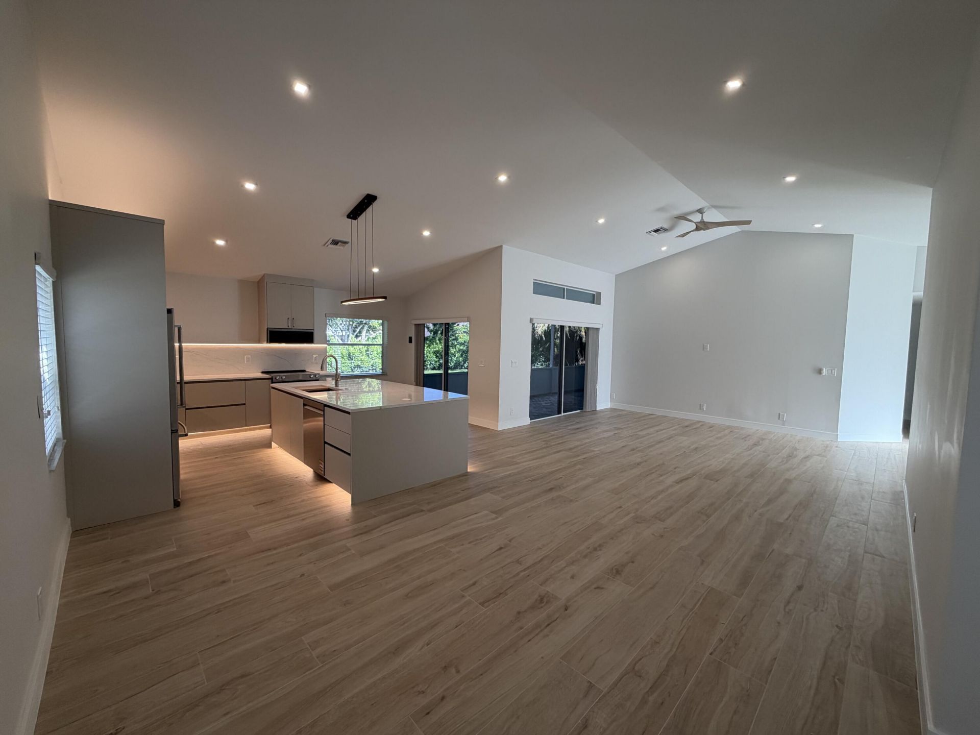 2325 NW 101st Way, Coral Springs, FL 33065 Photo