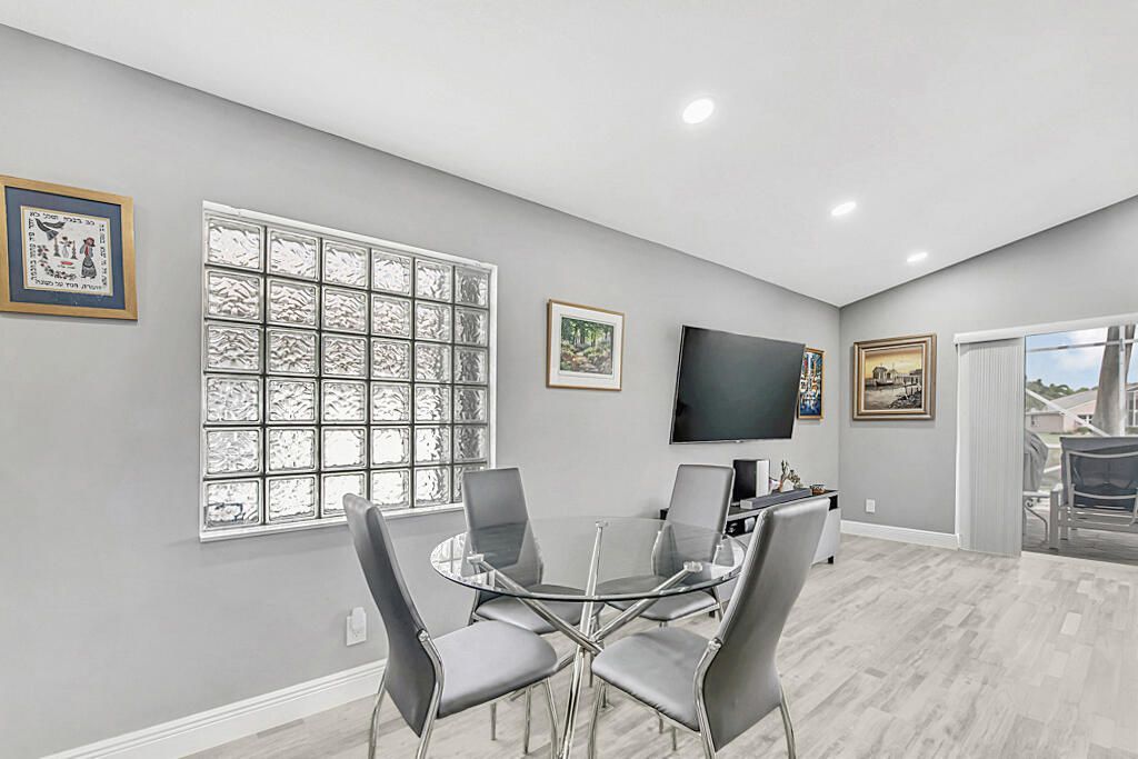 8075 Duomo Circle, Boynton Beach, FL 33472 Photo