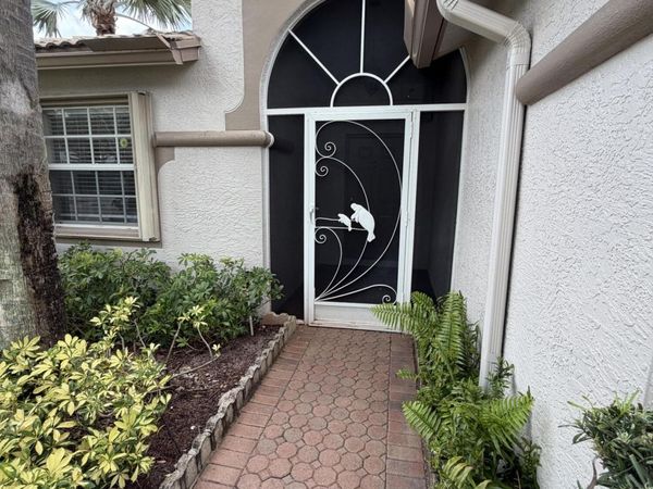 8046 Florenza Drive, Boynton Beach, FL 33472