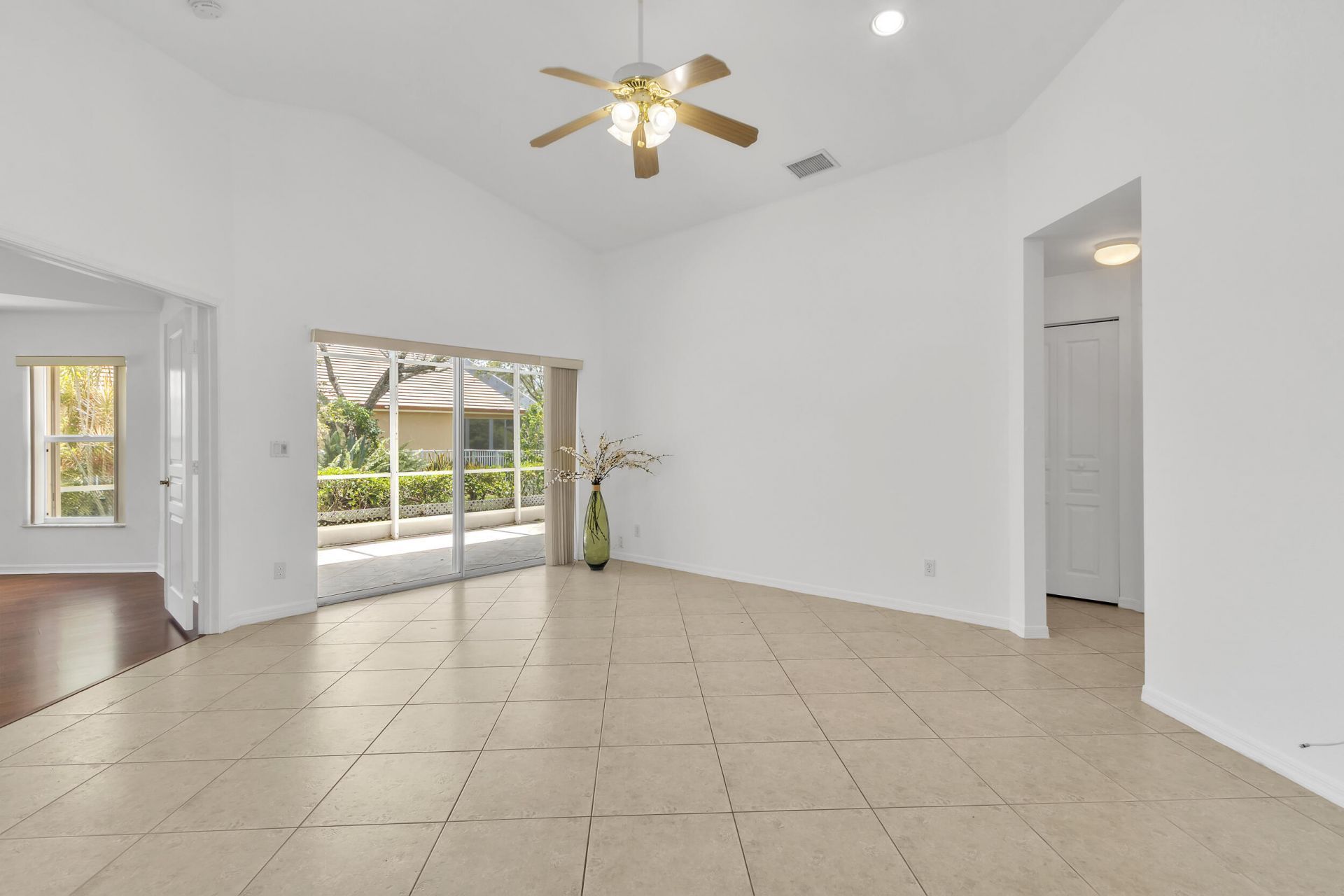 8046 Florenza Drive, Boynton Beach, FL 33472 Photo