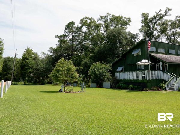 19520 Gunnison Road, Fairhope, AL 36532