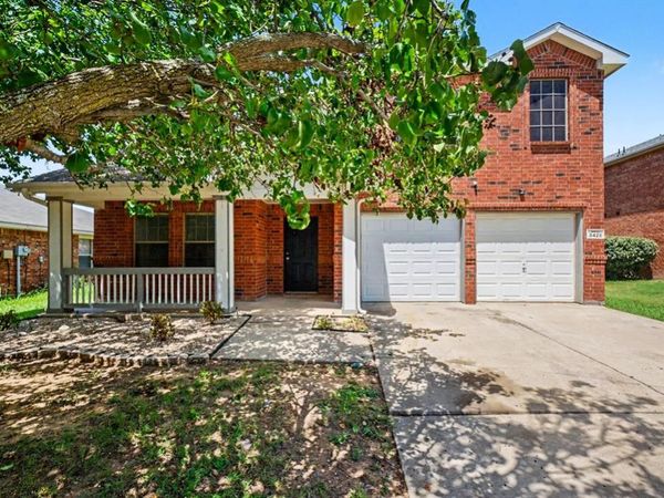 3425 Hermalinda Drive, Denton, TX 76207