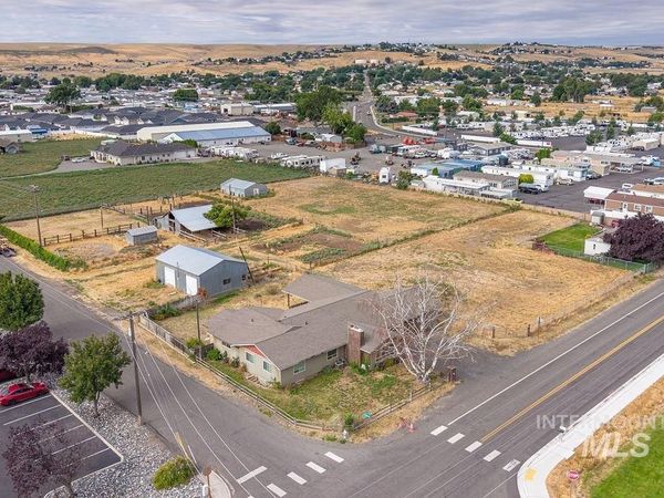 2001 5th Ave, Clarkston, WA 99403