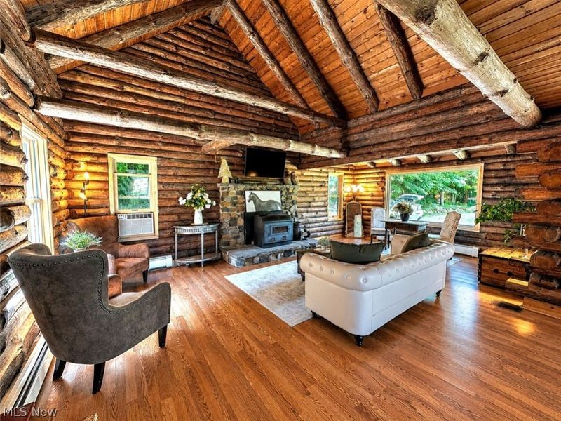 10550 Vaughn Road, Mantua, OH 44255 Photo 6