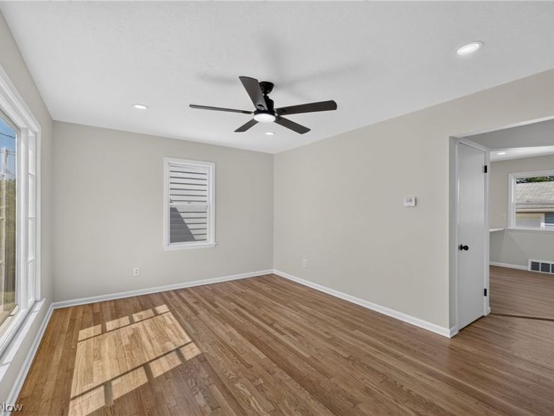 4415 W 155th Street, Cleveland, OH 44135 Photo 6