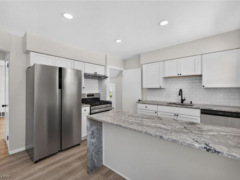 4415 W 155th Street, Cleveland, OH 44135 Photo 8