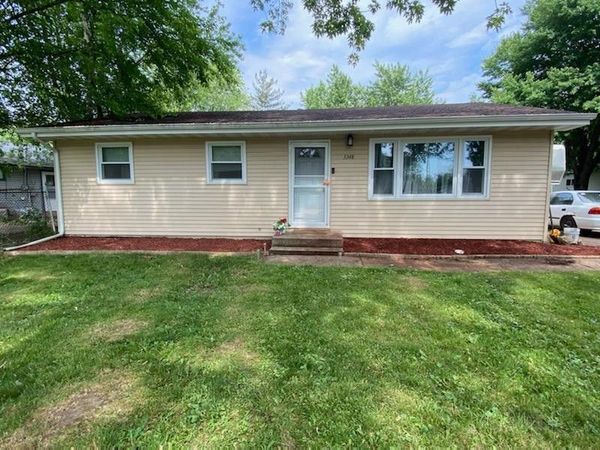 3348 W 80th Avenue , Merrillville, IN 46410