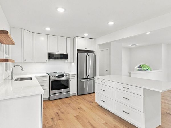 1161 Goodrich Avenue, Saint Paul, MN 55105