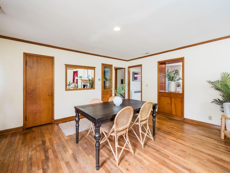 126 Franklin Street, Dublin, OH 43017 Photo 6