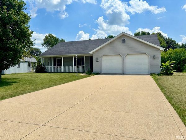 1240 Virgina Court, Bluffton, IN 46714