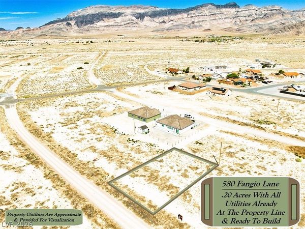 580 Fangio Lane , Pahrump, NV 89060
