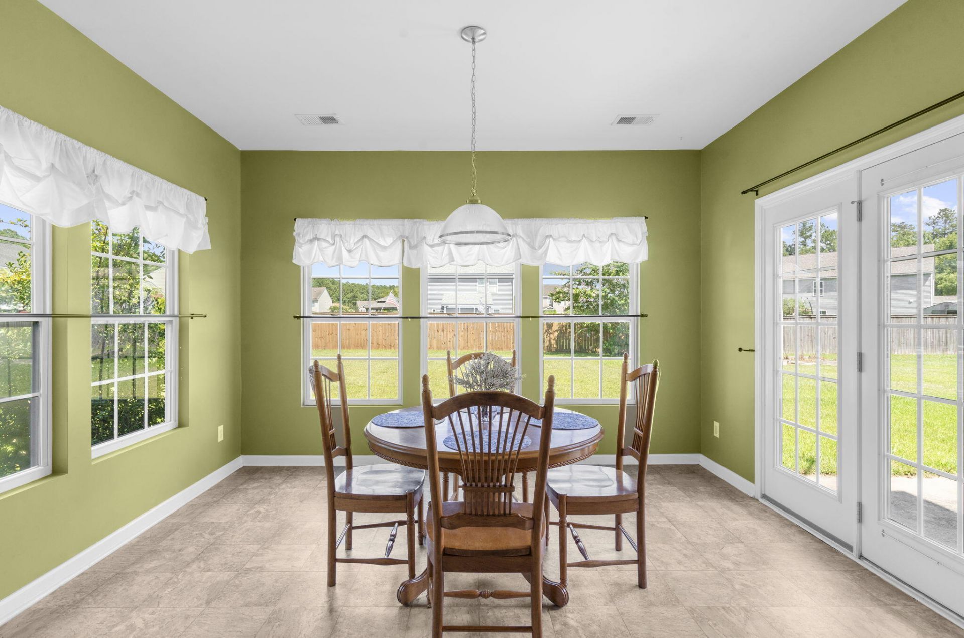 6001 Liddington Court Photo 9