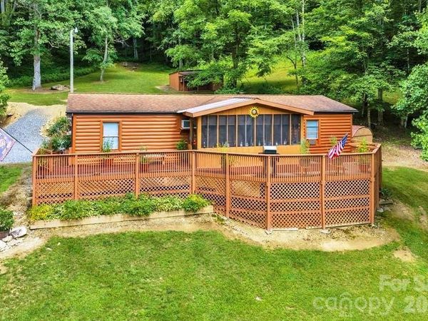 488 Wards Branch Road , Sugar Grove, NC 28679