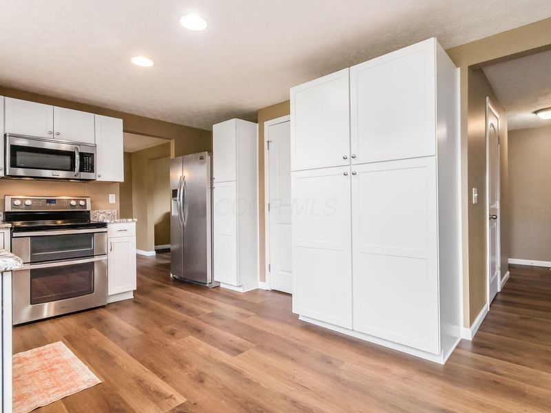 8138 Maugham Drive, Reynoldsburg, OH 43068 Photo 20