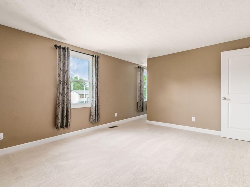 8138 Maugham Drive, Reynoldsburg, OH 43068 Photo 30